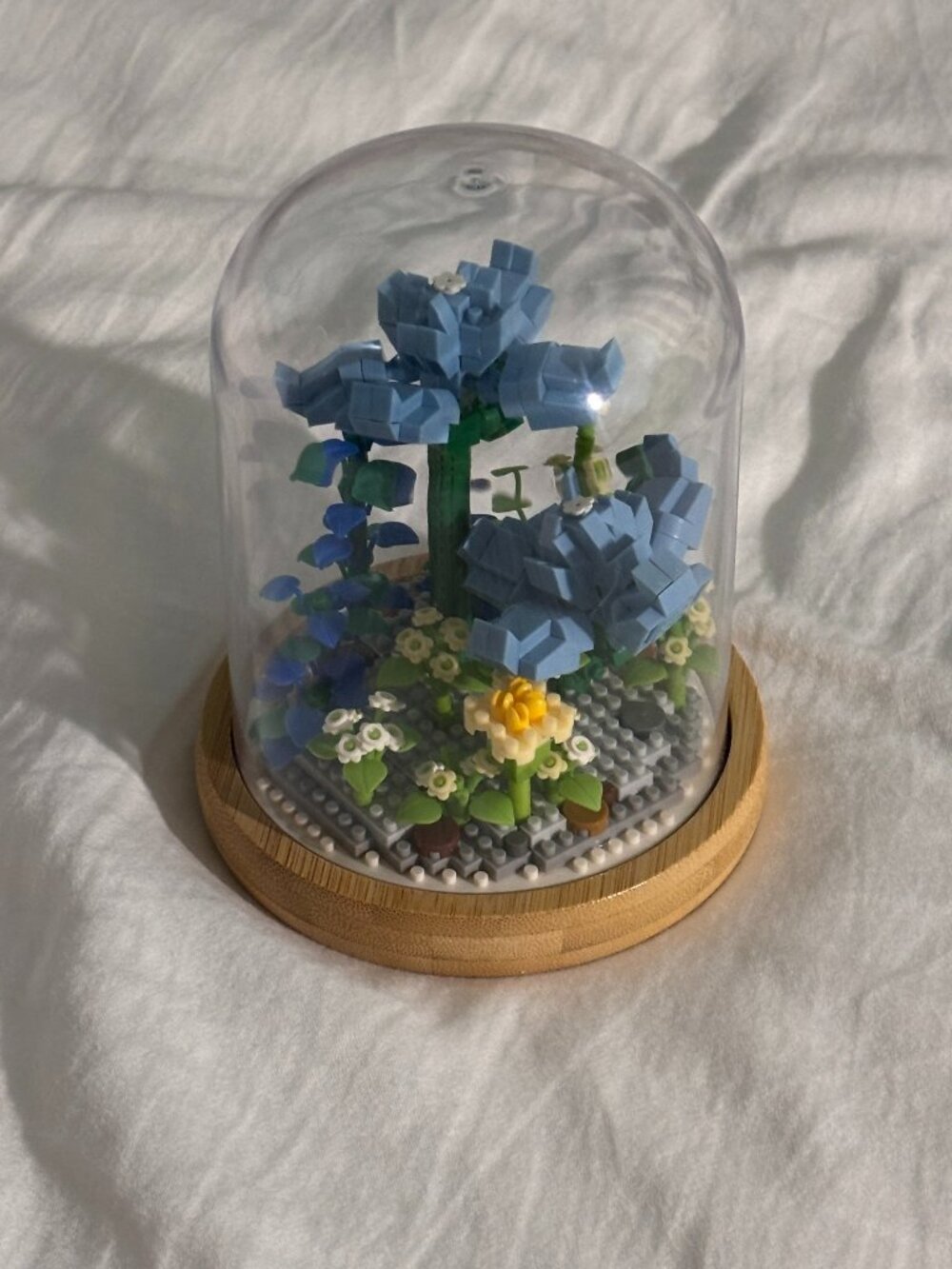 BowLift Blue Flower Floral Capsule Micro Building Brick Decoration